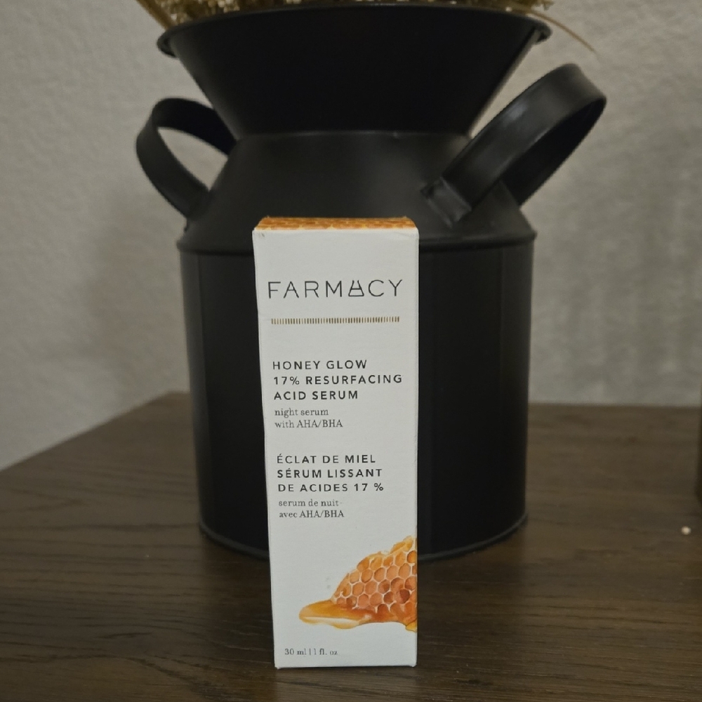 Farmacy Honey Glow 17% Resurfacing Acid Serum